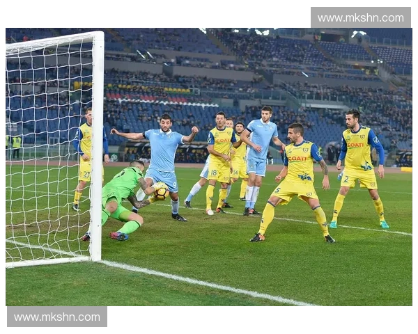 欧联杯小组赛激战正酣强队鏖战爆冷频现晋级悬念陡增